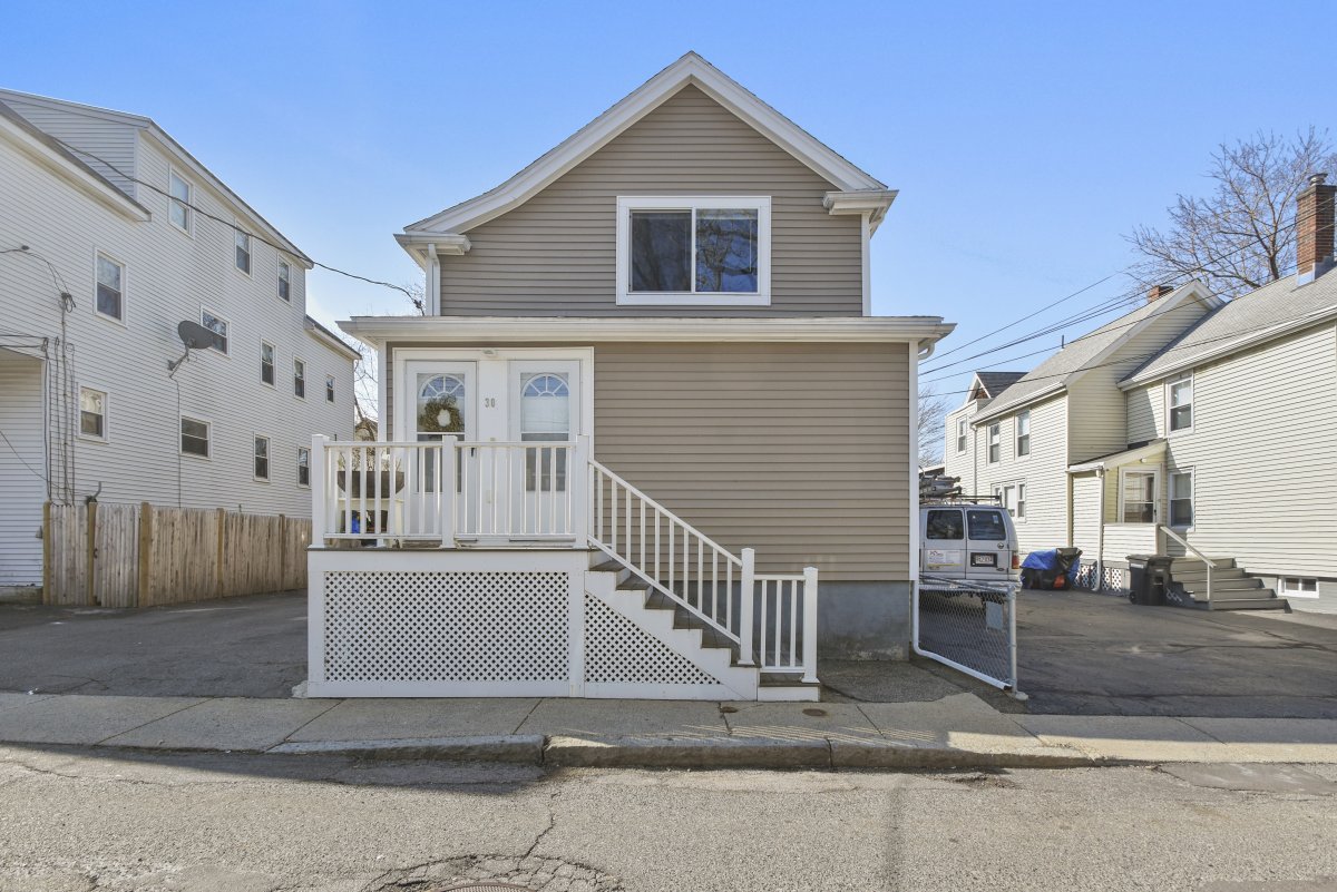 Virtual Tour of 30 Fiske Avenue, Somerville, Massachusetts 021452524