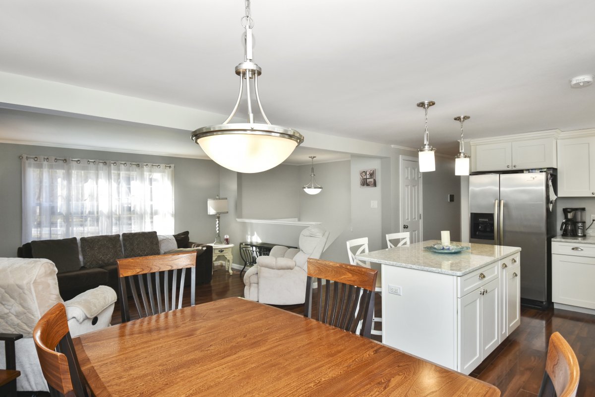 Virtual Tour of 86 Old Southbridge Road, Oxford, Massachusetts 01540