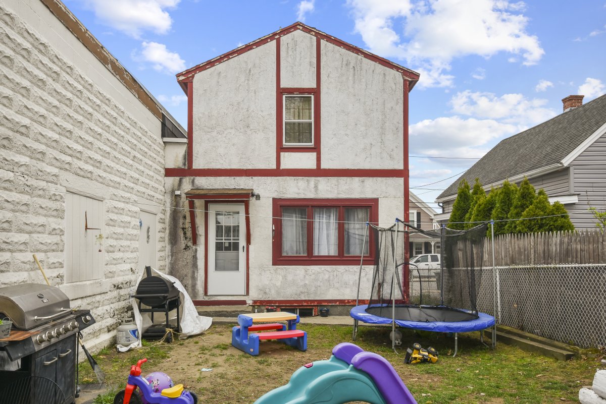 Virtual Tour of 7 Eden Glen, Leominster, Massachusetts 01453 Single