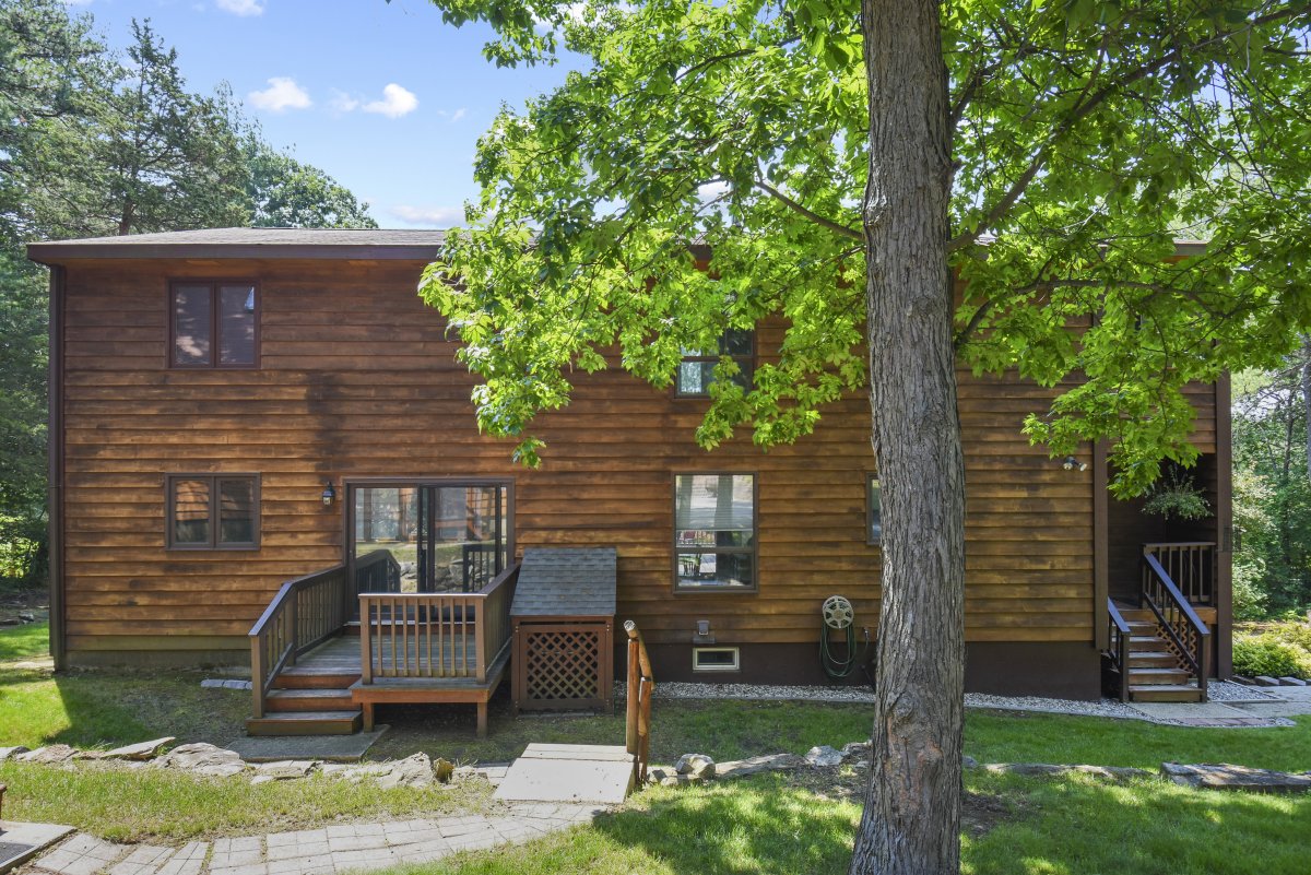 Virtual Tour of 15 Valley Road, Hampstead, New Hampshire 038412002