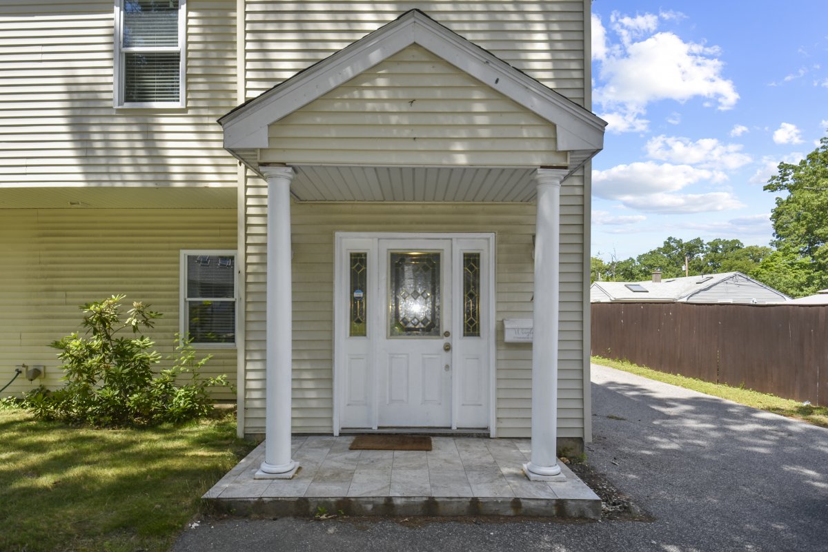 Virtual Tour of 177B Sunderland Road Unit B, Worcester