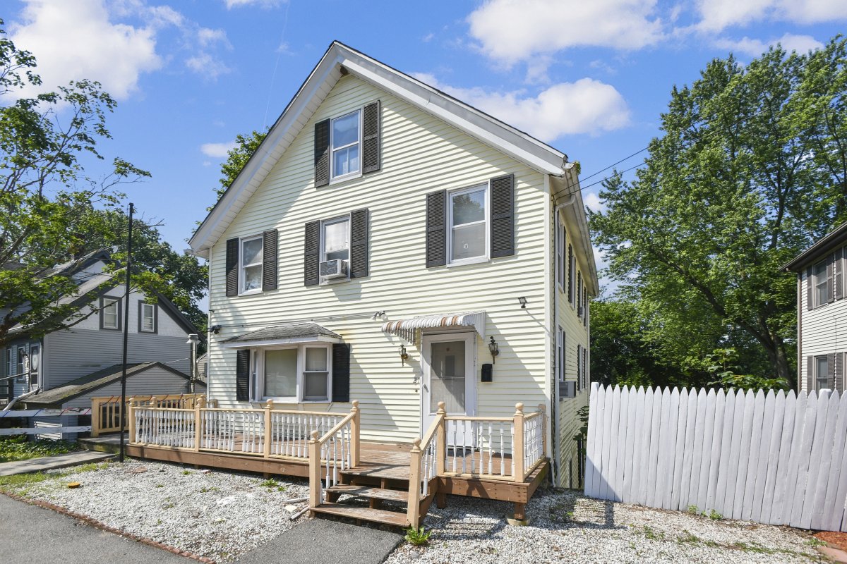 Virtual Tour of 21 Prospect Street, Stoughton, Massachusetts 02072