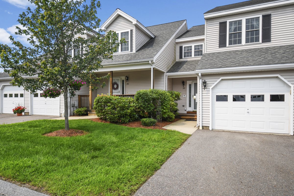 Virtual Tour of 99 Green Briar Rd Unit 99, Fitchburg, Massachusetts