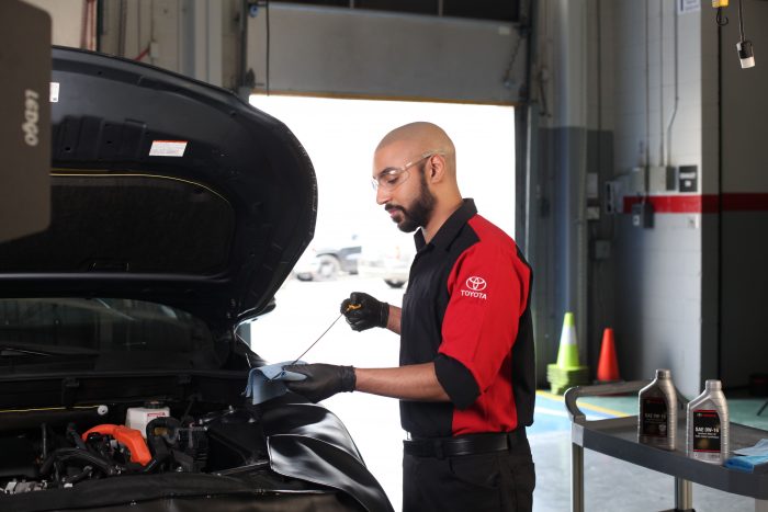 Get to Know Your Toyota ??? Parts, Maintenance & Service Intervals