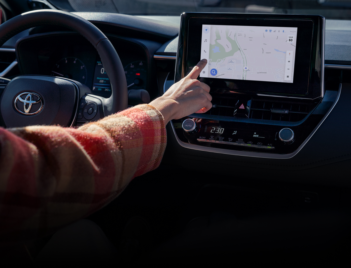 2025 Toyota Corolla and Corolla Hybrid Features and Performance ...