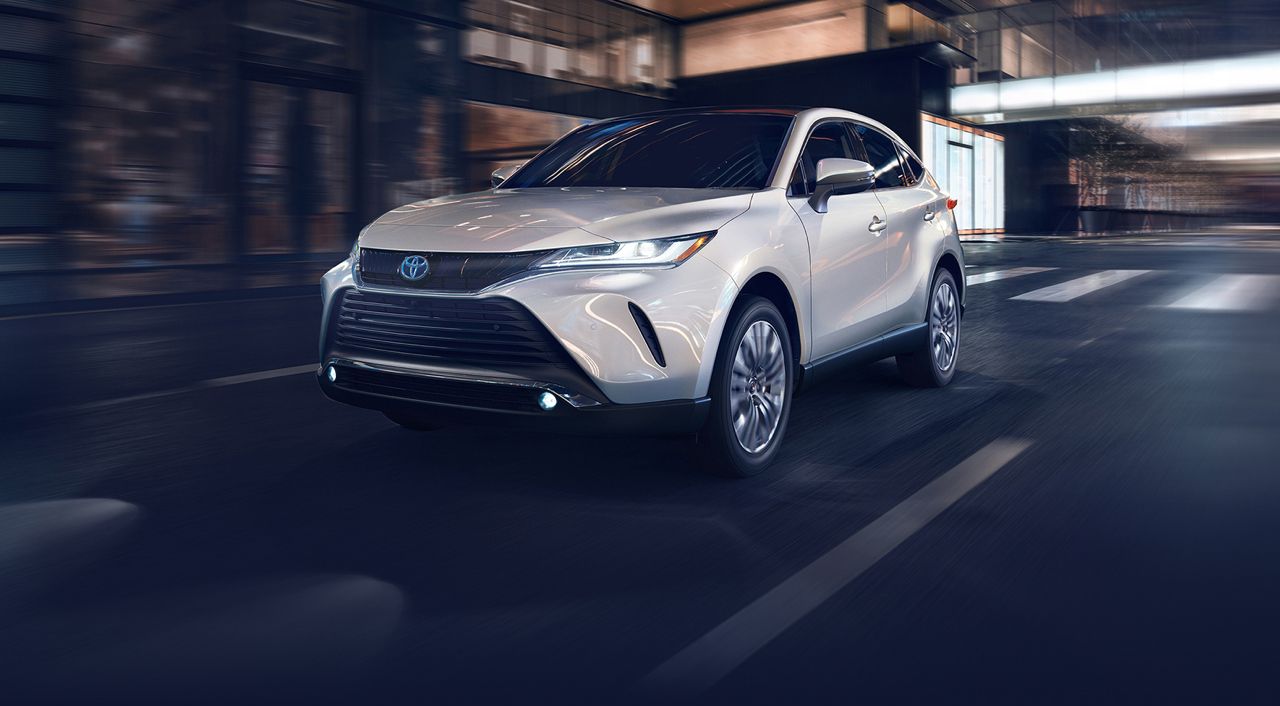 2022 Toyota Venza Sporty Hybrid SUV Toyota Canada