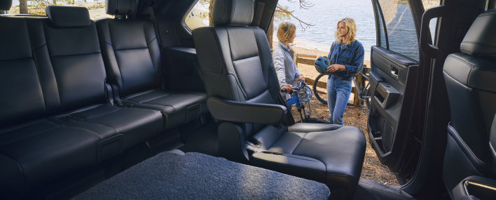 Toyota Trucks Family: Full-Size, Mid-Size and Hybrid Trucks