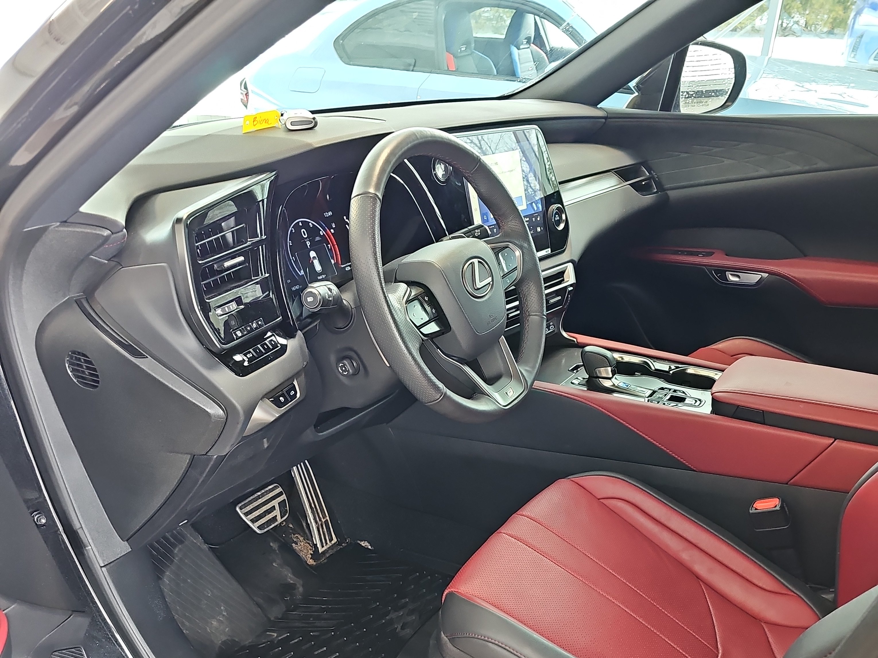 Фото 5 с аукциона – 2024 LEXUS RX RX 350 с VIN 2T2BAMCA0RC046427