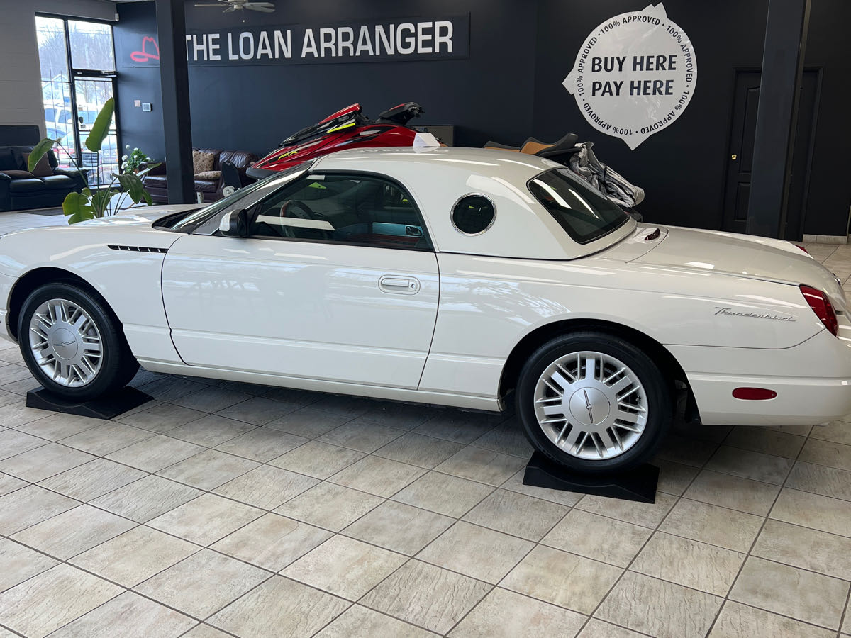Photo 2 from auction – 2002 FORD THUNDERBIRD 2DR with VIN 1FAHP60A32Y103319