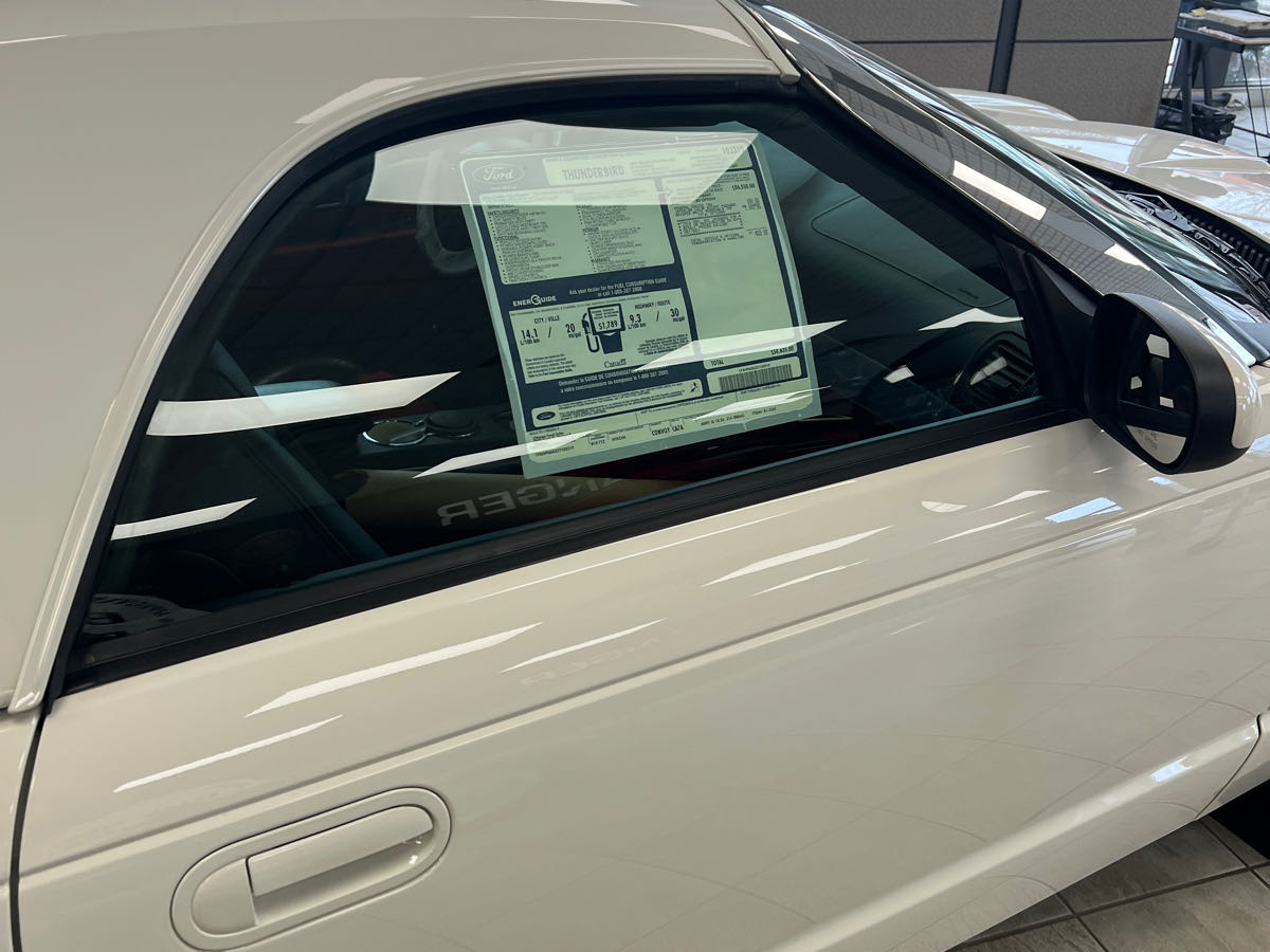 Photo 19 from auction – 2002 FORD THUNDERBIRD 2DR with VIN 1FAHP60A32Y103319