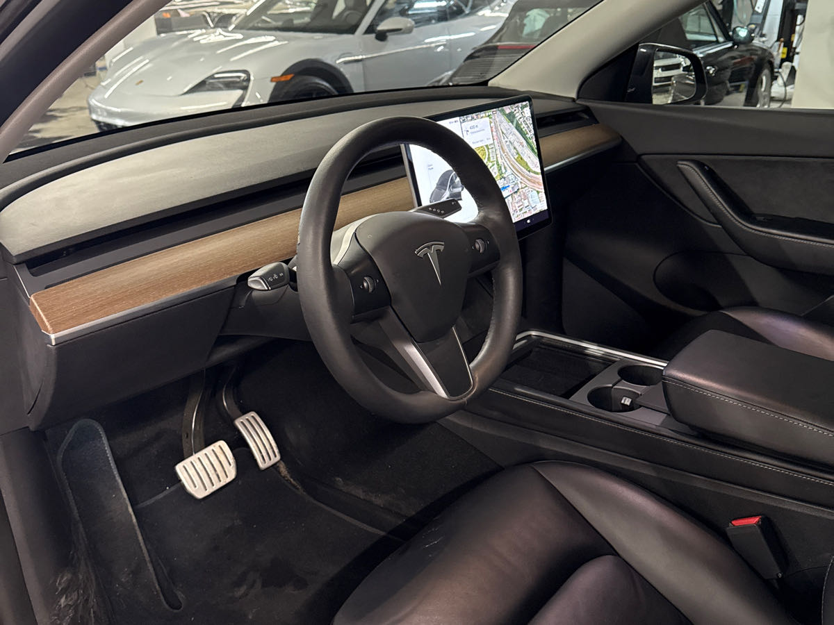 Photo 5 from auction – 2021 TESLA MODEL Y PERFORMANCE with VIN 5YJYGDEF2MF268817