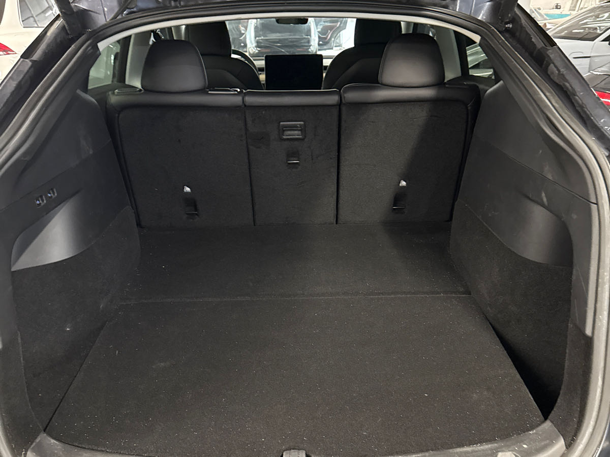 Photo 14 from auction – 2021 TESLA MODEL Y PERFORMANCE with VIN 5YJYGDEF2MF268817