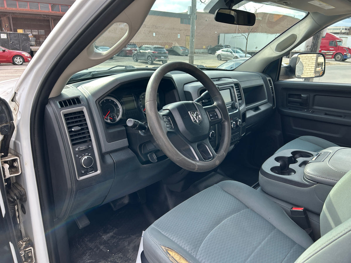 Photo 5 from auction – 2017 RAM 2500 ST with VIN 3C6TR5CT4HG581393