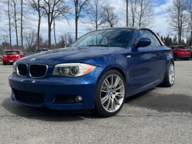 BMW 1 Series WBAUL7C59CVE87568 снимка