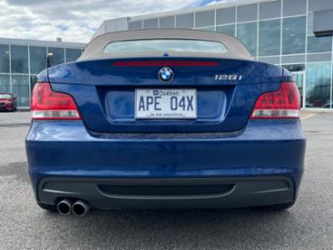 BMW 1 Series WBAUL7C59CVE87568 снимка