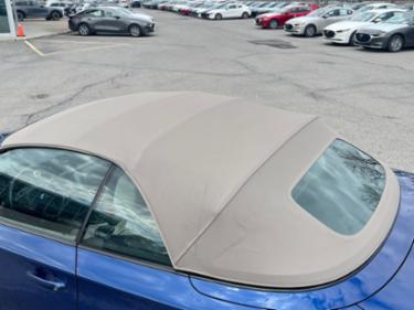 BMW 1 Series WBAUL7C59CVE87568 снимка