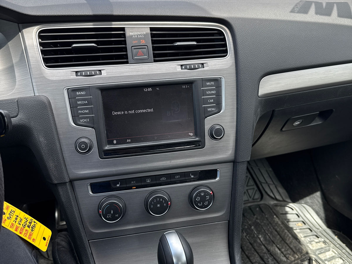Снимка 9 от търг – 2016 VOLKSWAGEN GOLF TRENDLINE с VIN 3VW917AU8GM049529