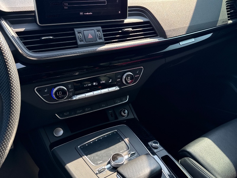 Audi Q5 снимка Audi Q5