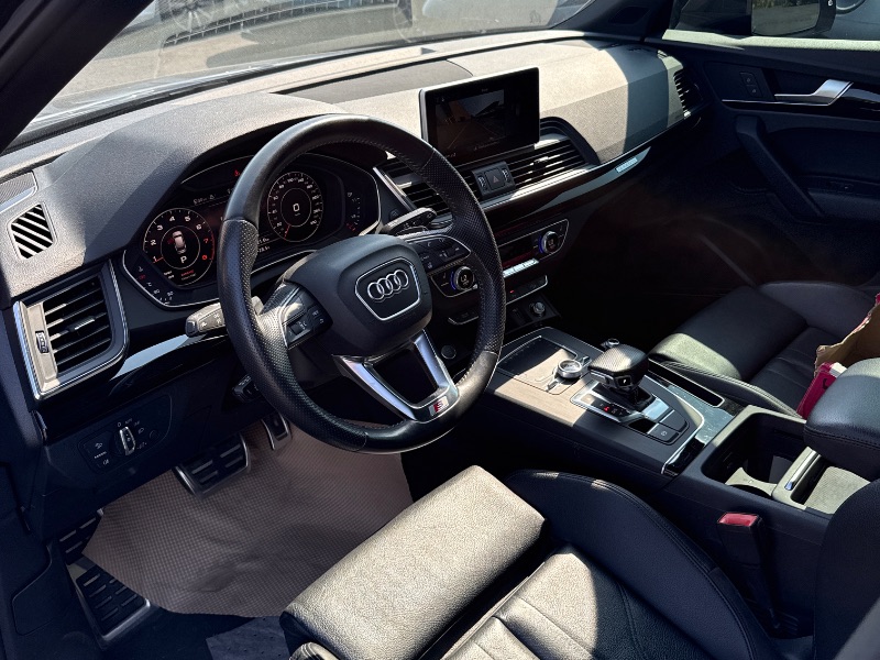 Audi Q5 снимка Audi Q5