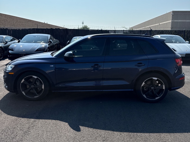 Audi Q5 снимка Audi Q5