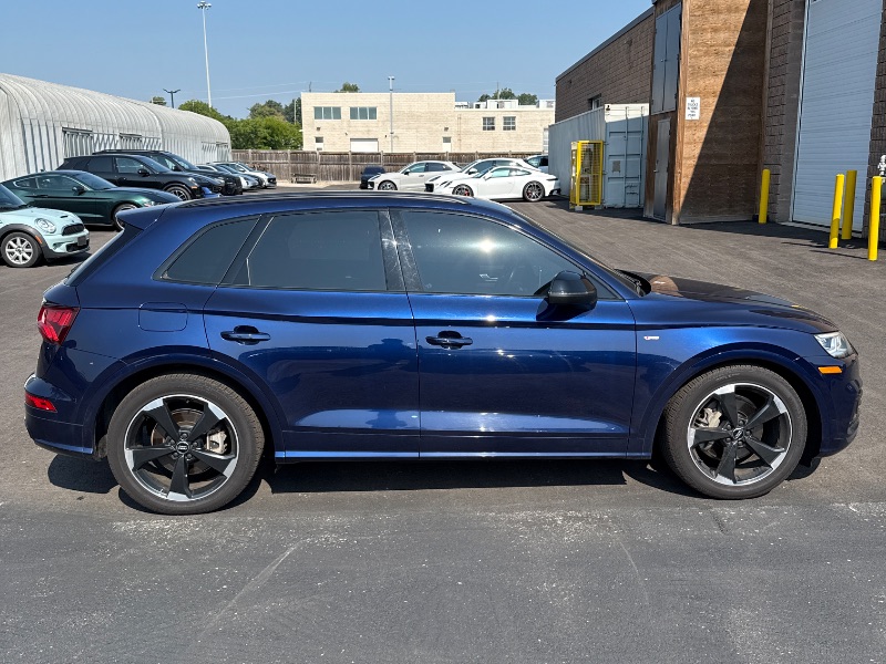Audi Q5 снимка Audi Q5