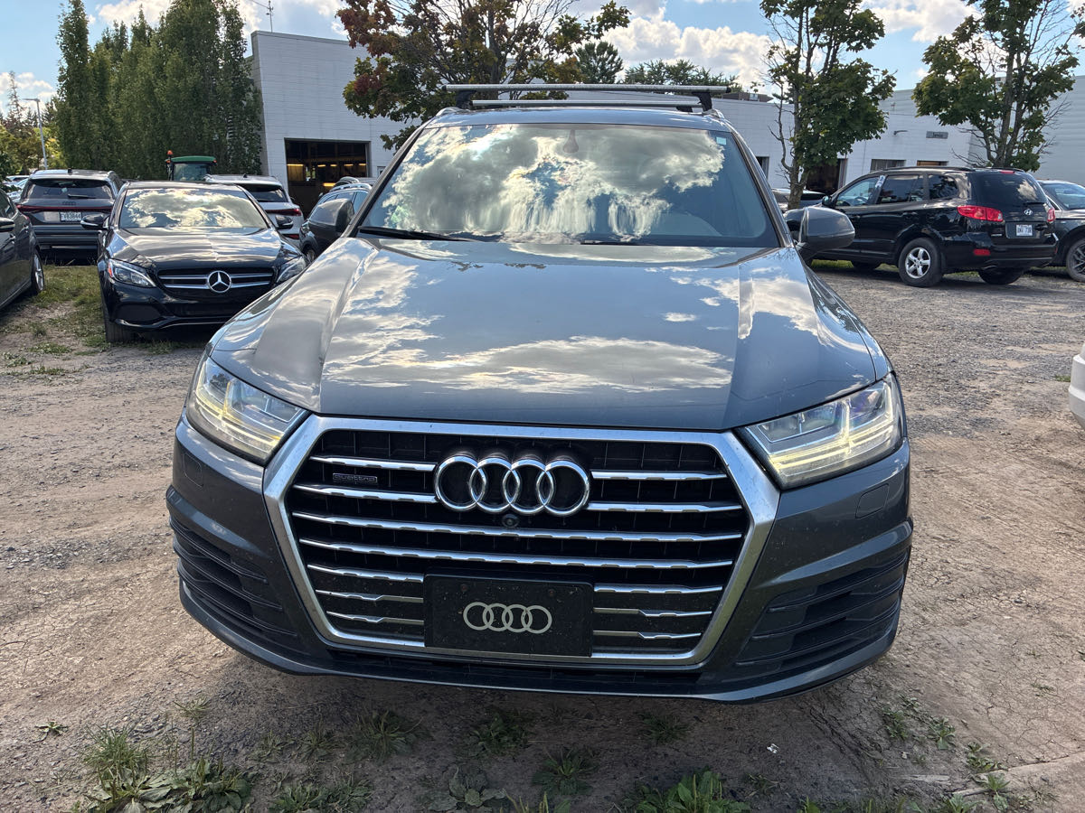 Audi Q7 снимка Audi Q7