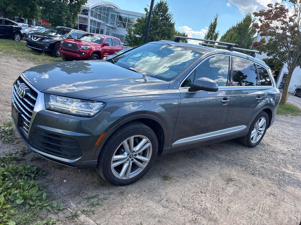 Audi Q7 снимка Audi Q7
