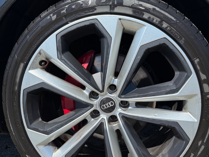 Photo 7 from auction – 2021 AUDI SQ5/Q5 TECHNIK with VIN WA1C4AFY4M2024665