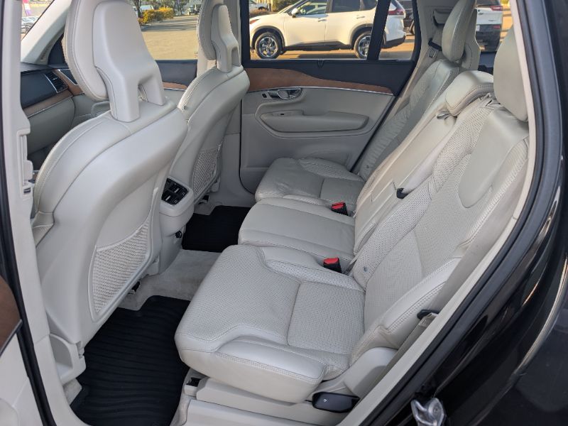 Volvo XC90 снимка Volvo XC90