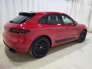 Porsche Macan WP1AG2A55HLB51401 photo