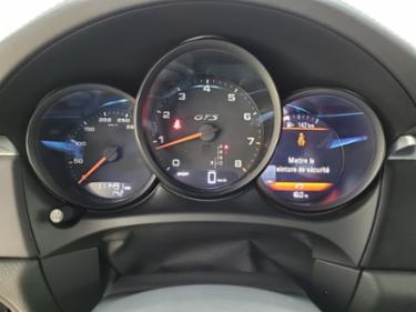 Porsche Macan WP1AG2A55HLB51401 photo