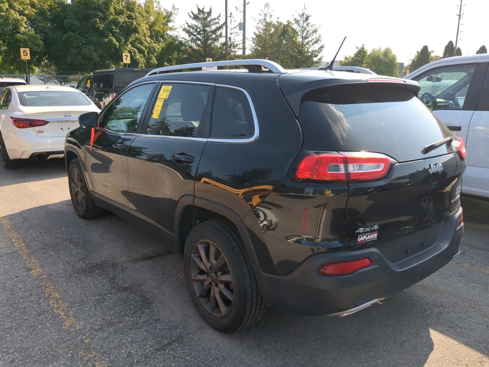 Photo 4 from auction – 2015 JEEP CHEROKEE LIMITED with VIN 1C4PJMDS7FW754629
