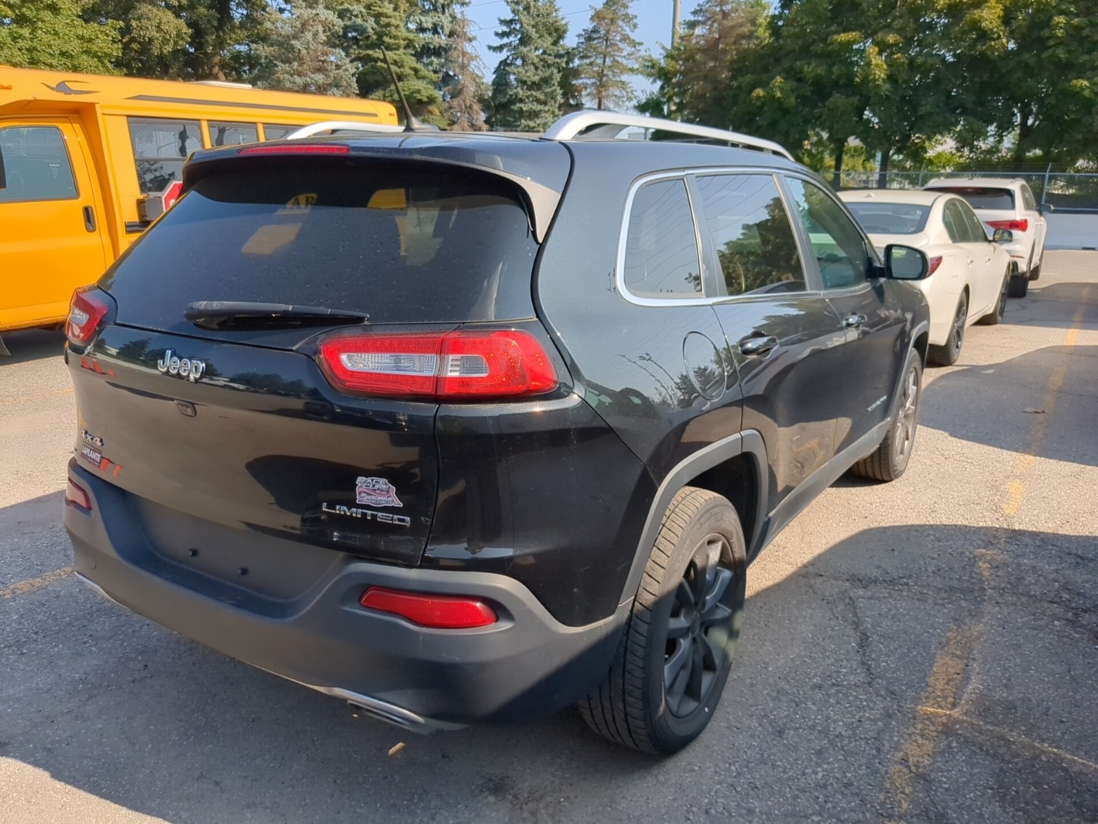 Photo 15 from auction – 2015 JEEP CHEROKEE LIMITED with VIN 1C4PJMDS7FW754629