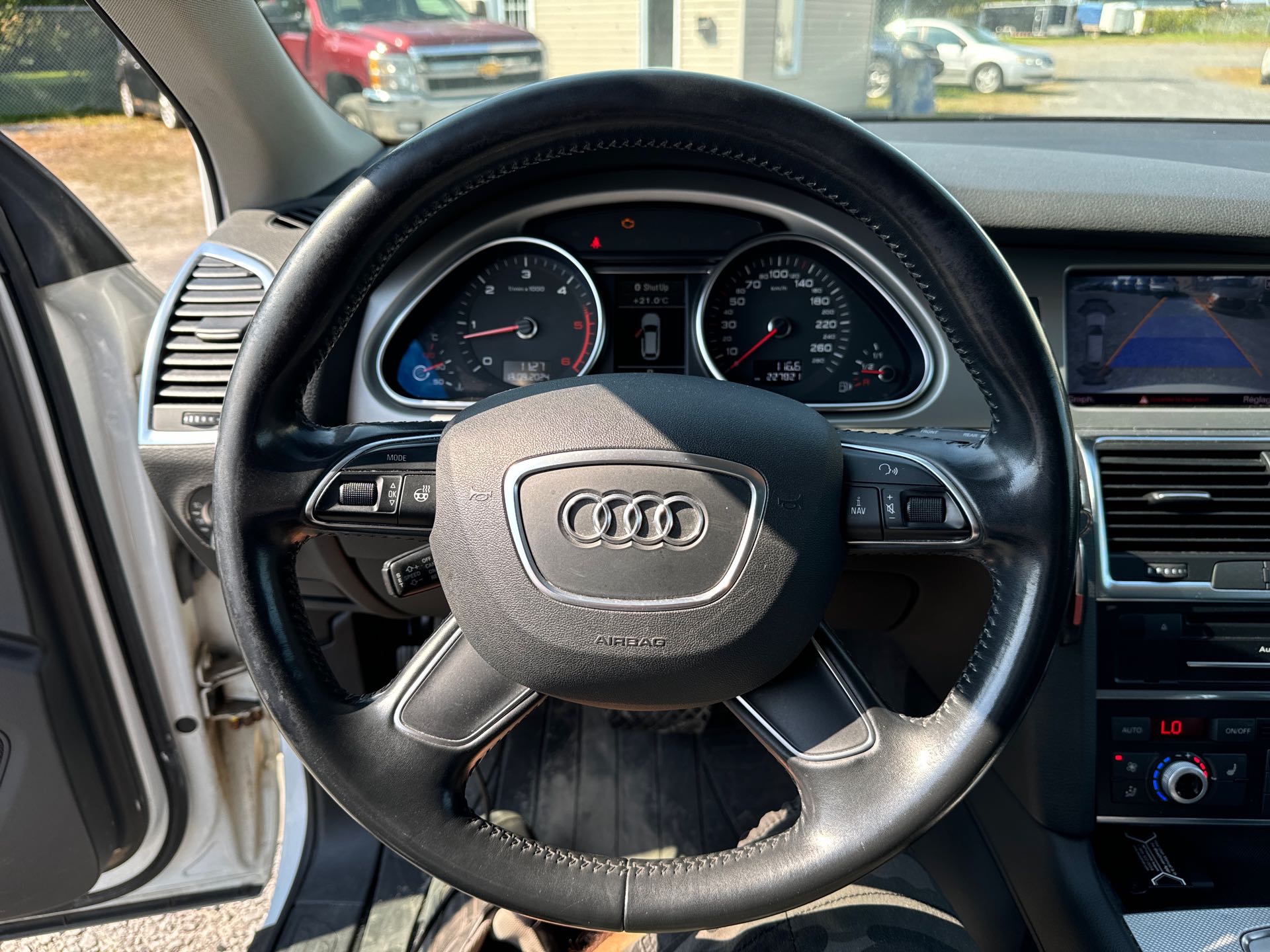 Photo 11 from auction – 2015 AUDI Q7 3.0L TDI PROGRESSIV with VIN WA1CMCFE3FD023614