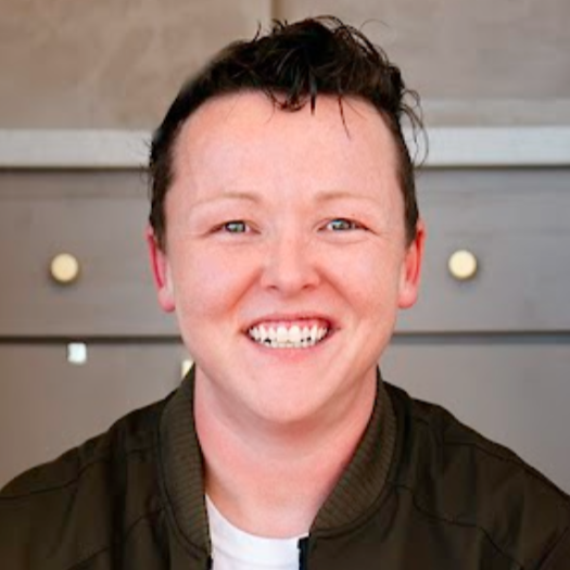 Kat kibben headshot 1