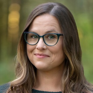 Sarah mercier headshot cropped   sarah mercier