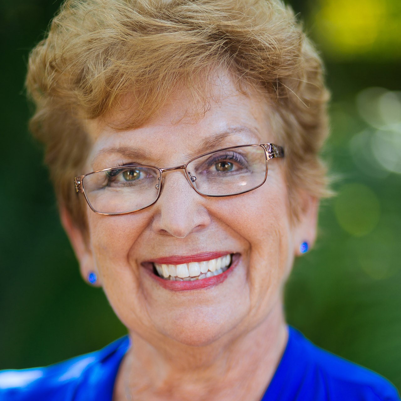 Nancyheadshot3 (1)   nancy zentis (1)
