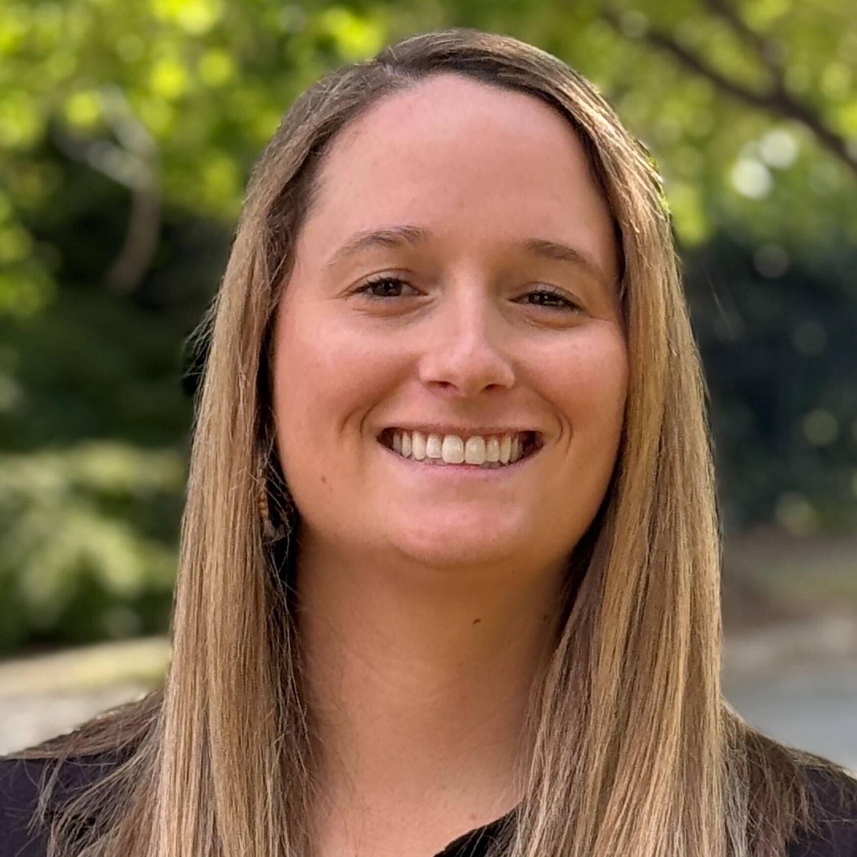 Mackenzie busby headshot   katie matirne