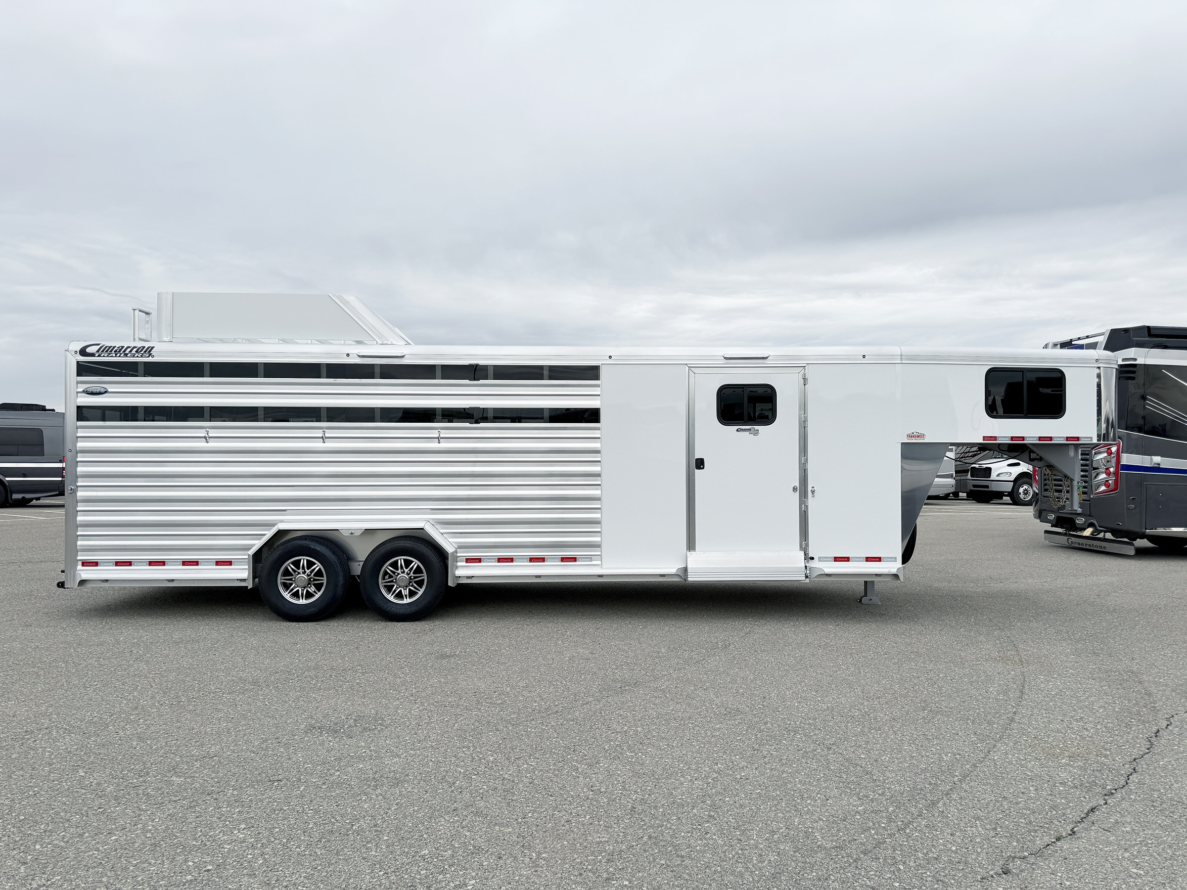 Trailer Photo 2