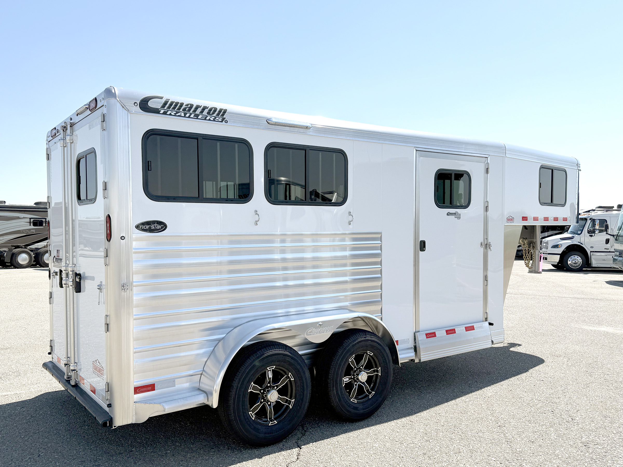 Trailer Photo 7