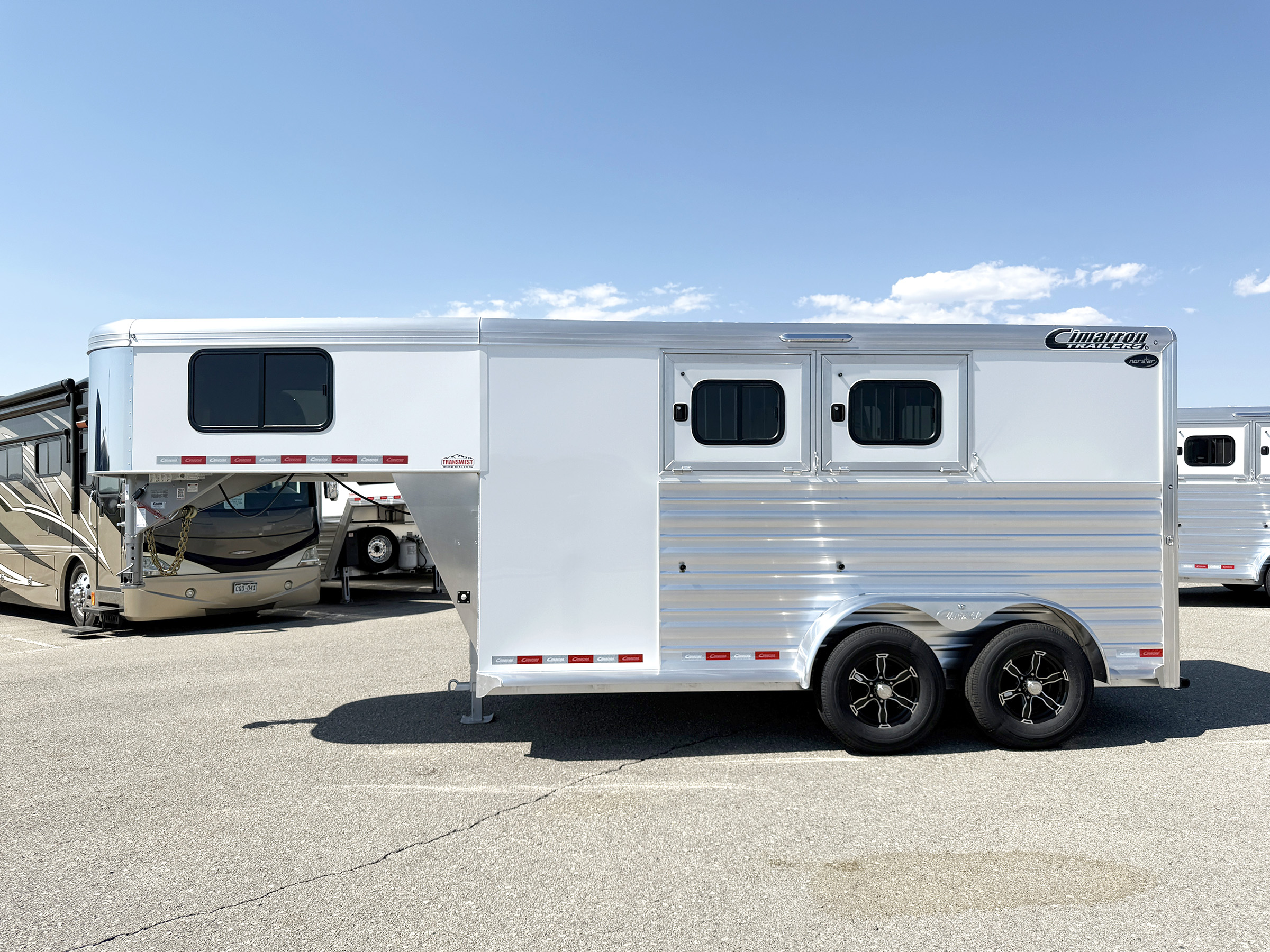 Trailer Photo 12