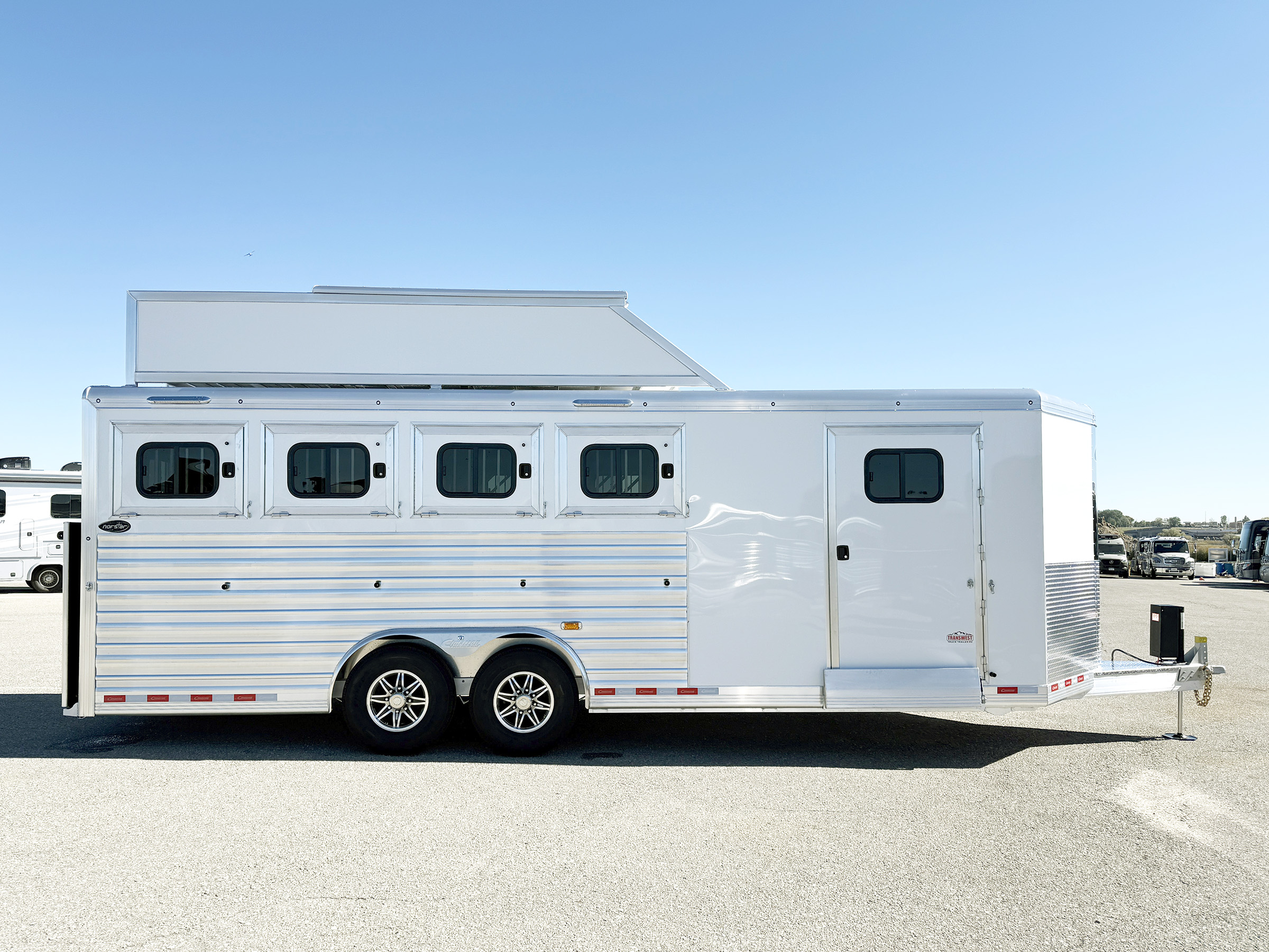 Trailer Photo 2