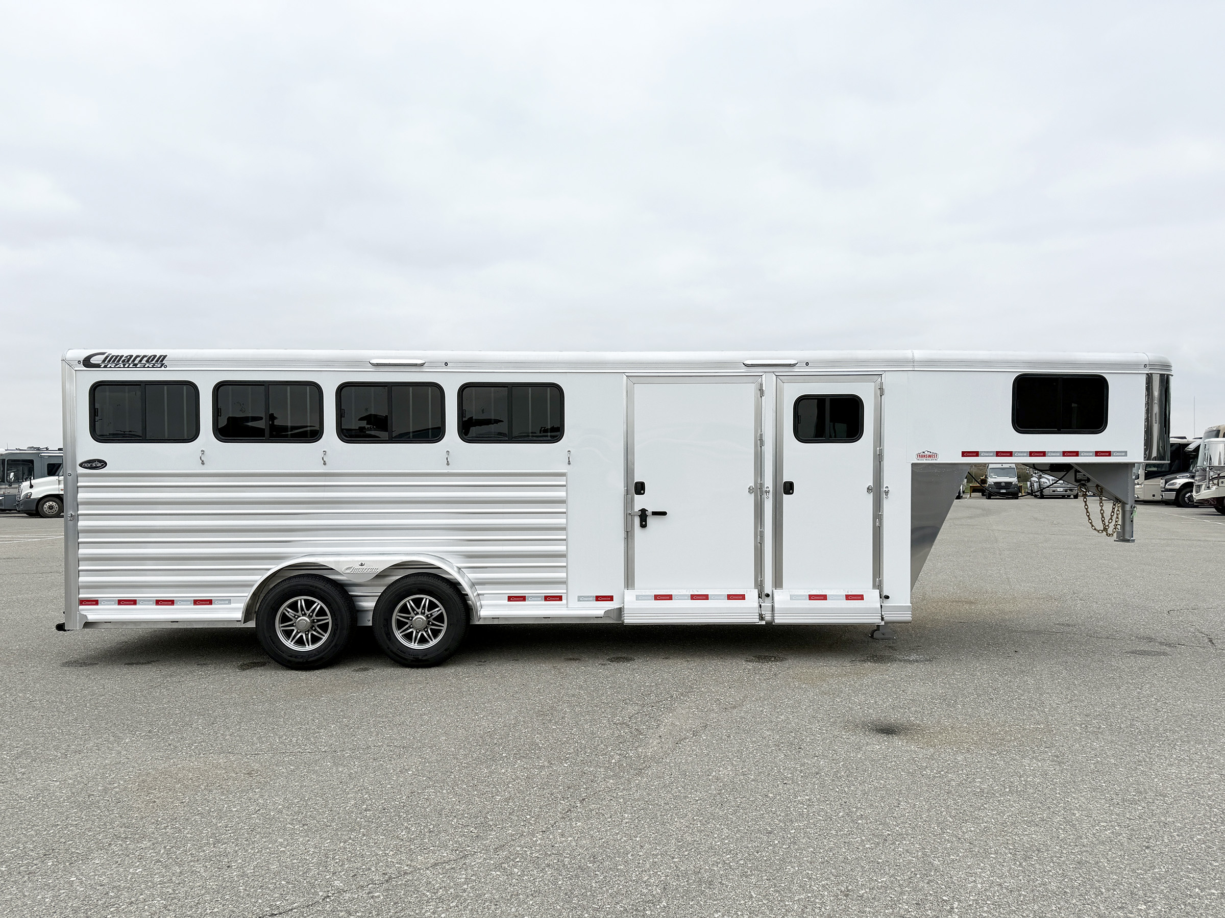 Trailer Photo 2
