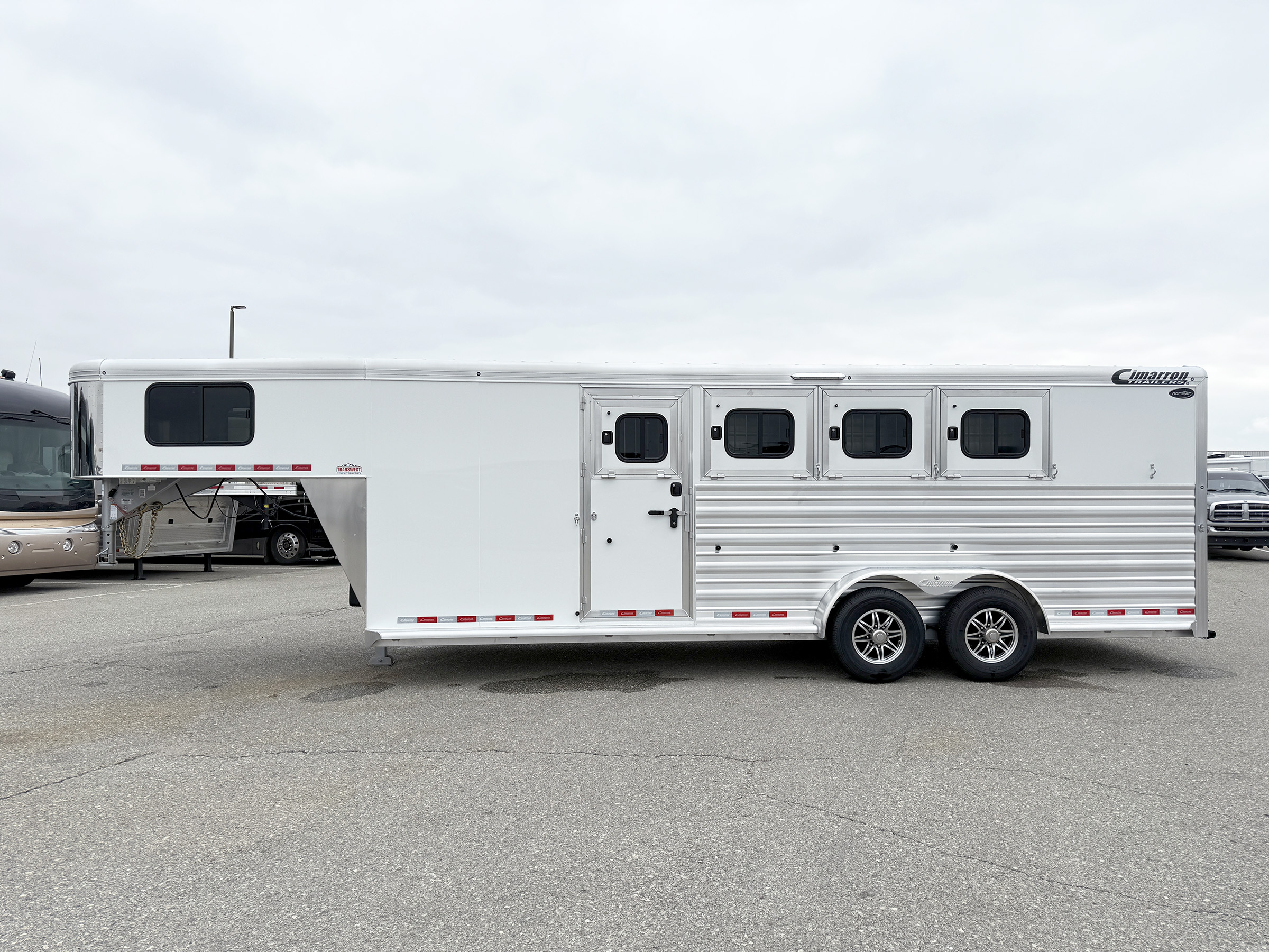 Trailer Photo 14