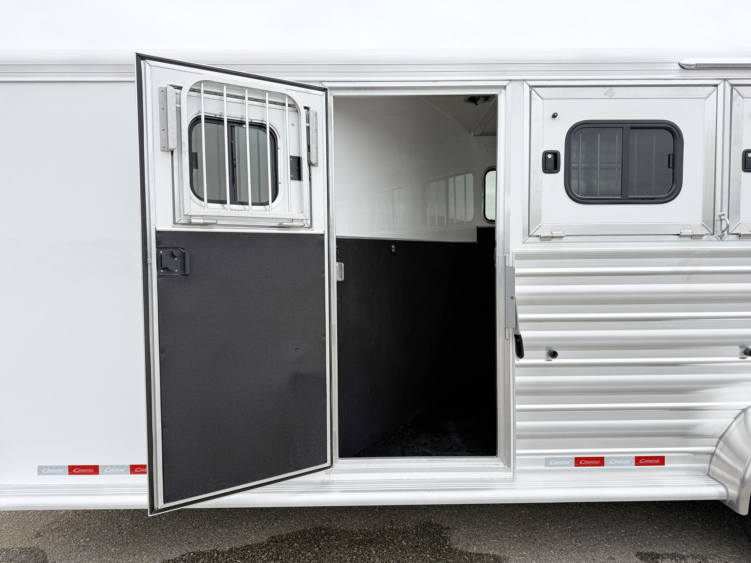 Trailer Photo 15