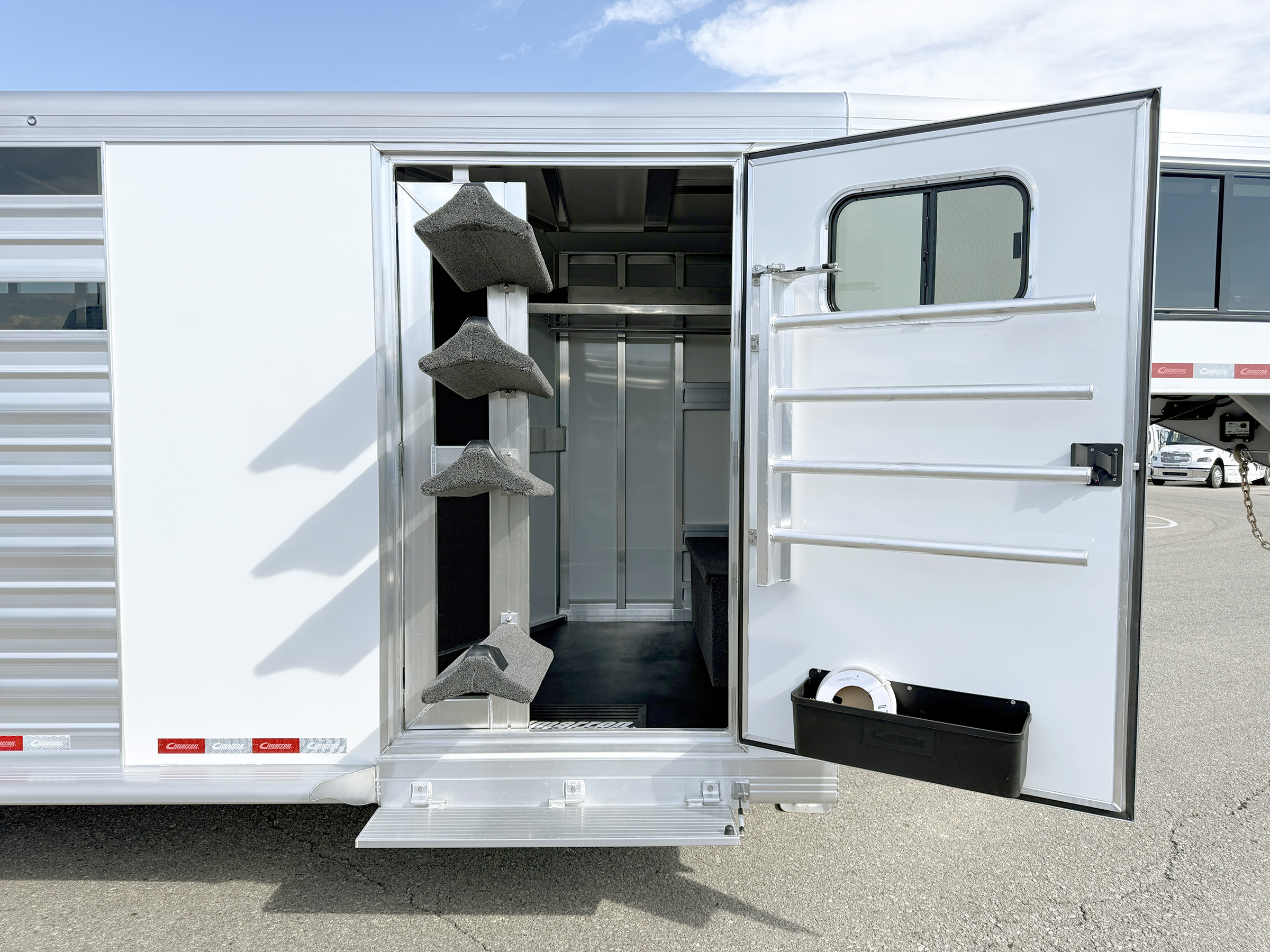 Trailer Photo 3