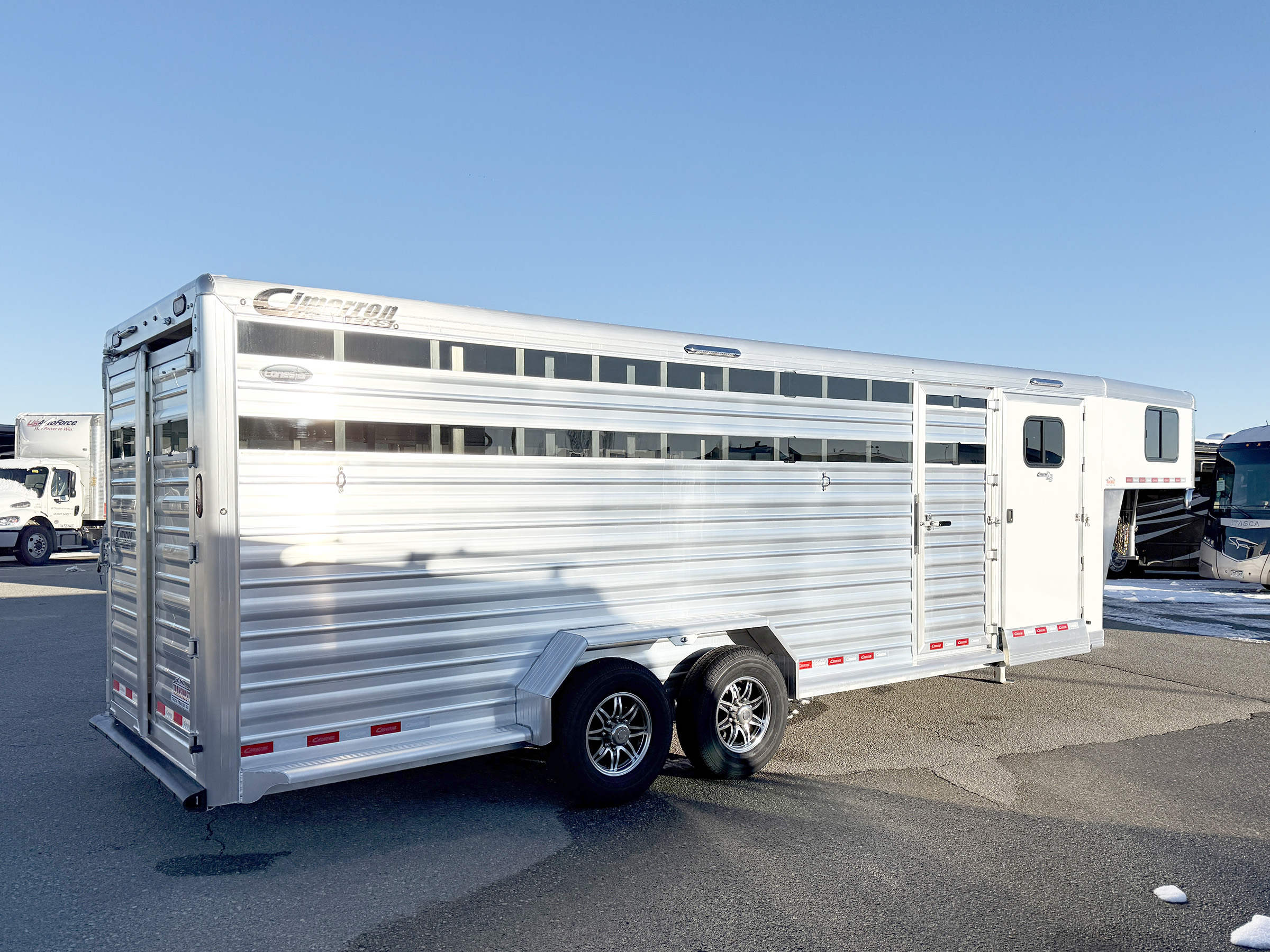 Trailer Photo 8