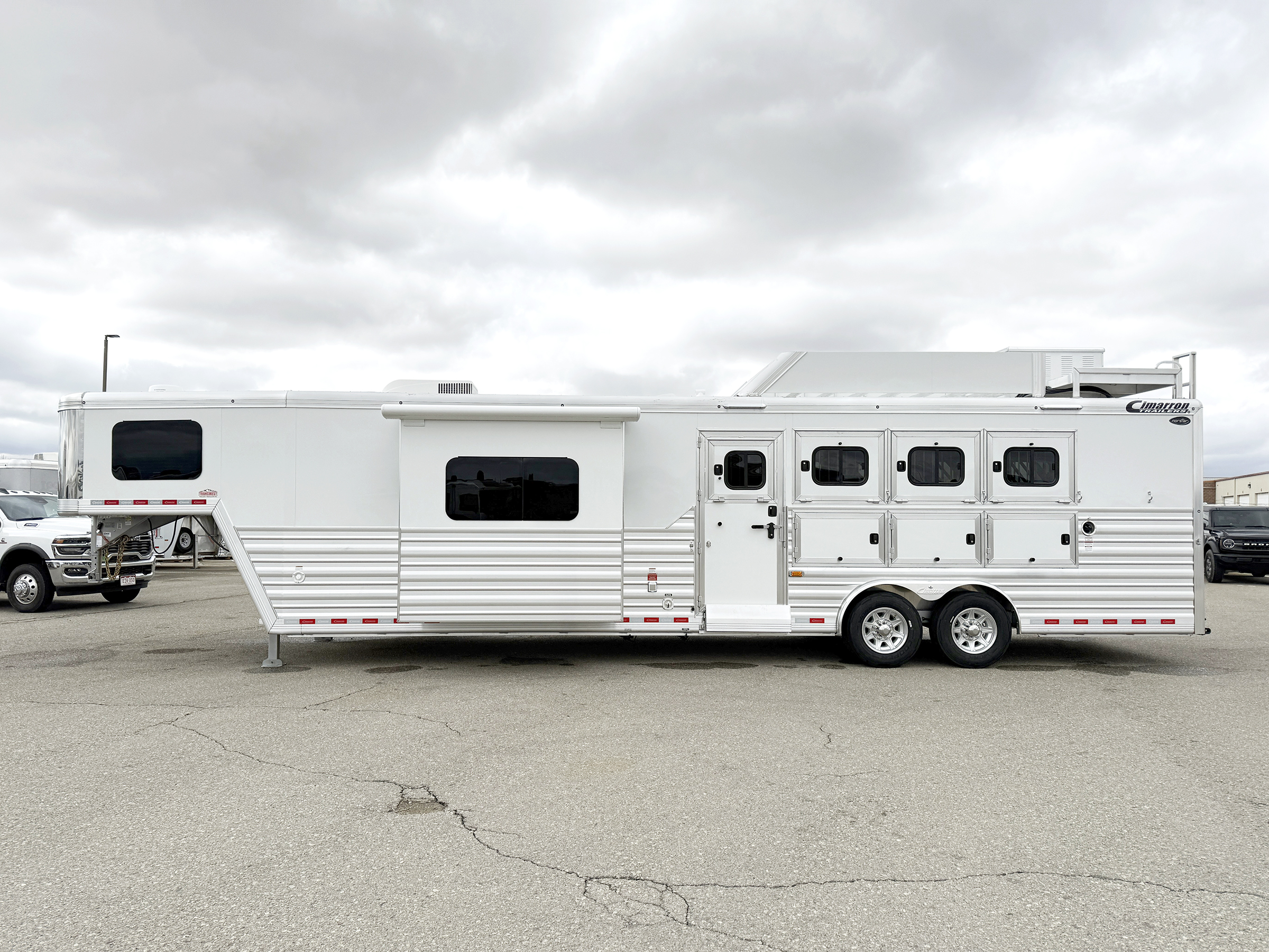 Trailer Photo 18