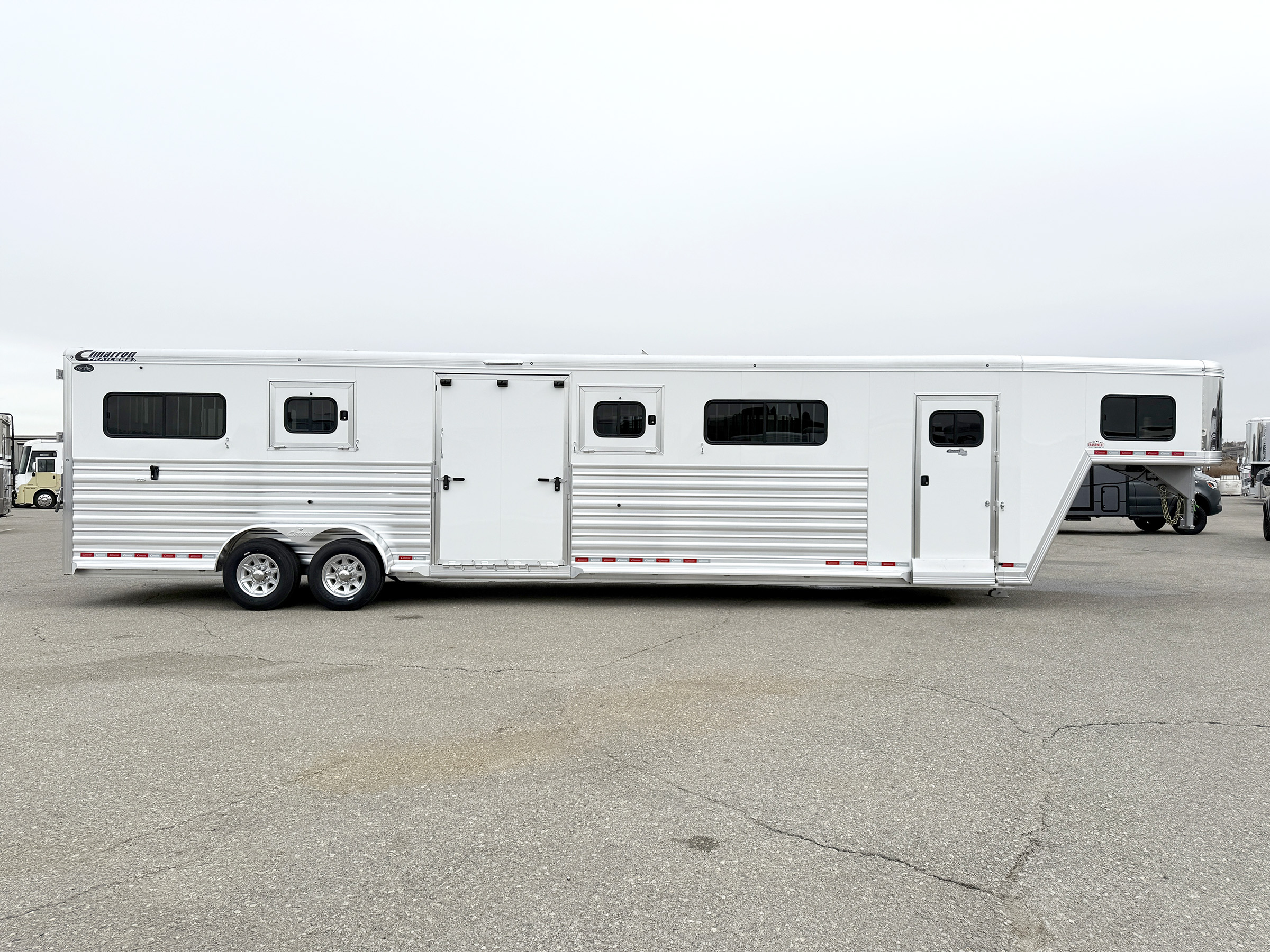 Trailer Photo 2