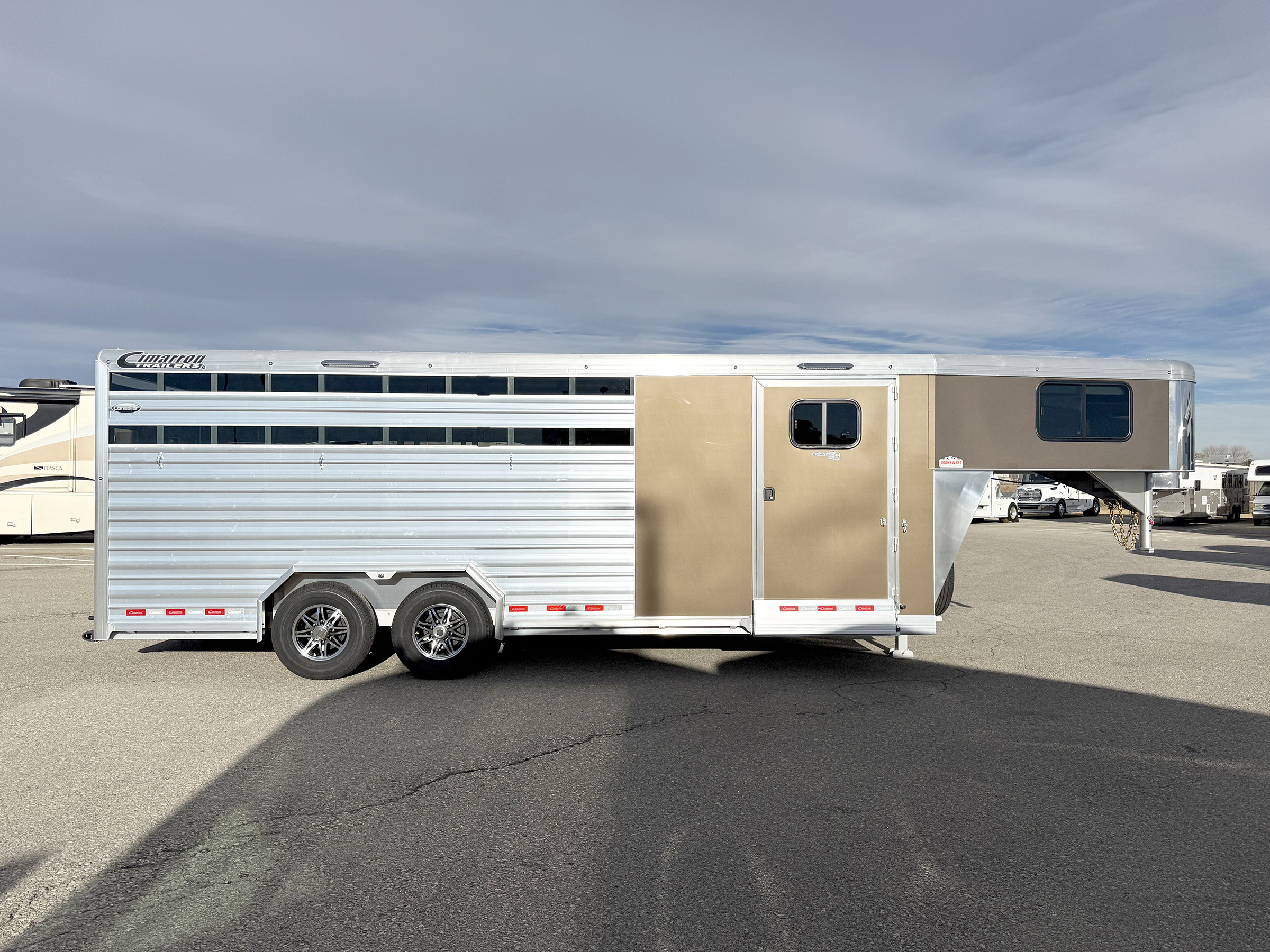 Trailer Photo 2